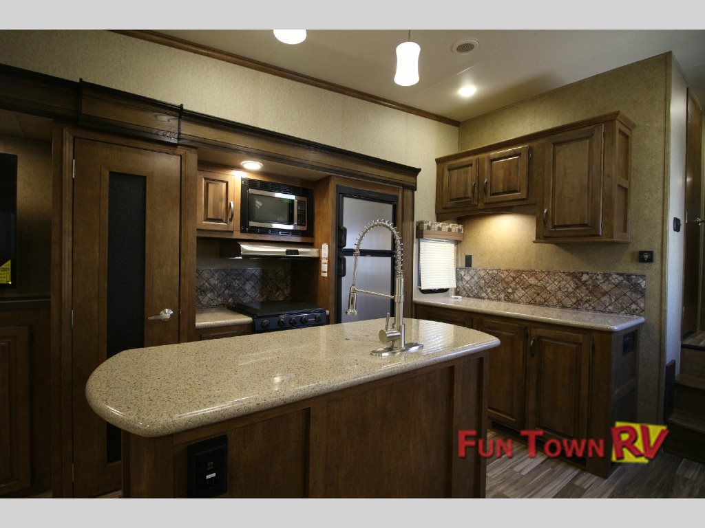 Sabre Lite Fifth-Wheel Kitchen