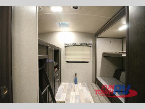 Fun Finder XTREME Lite Travel Trailer Bunkhouse