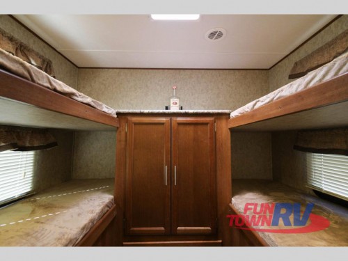 Prime Time Avenger Travel Trailer Bunkhouse