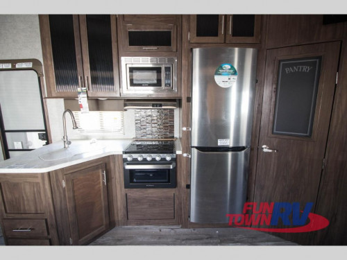 Cherokee Arctic Wolf Fifth Wheel Kitchen