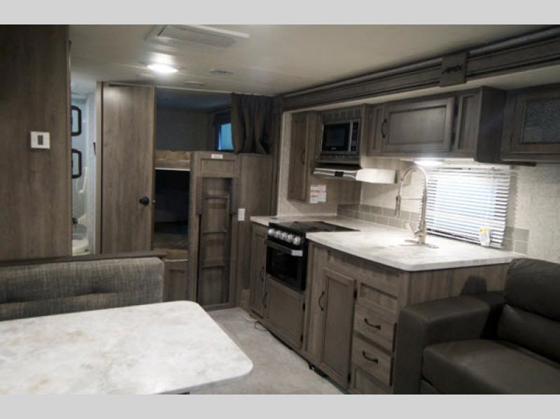 Coachmen Apex Travel Trailer Review - Fun Town RV Blog